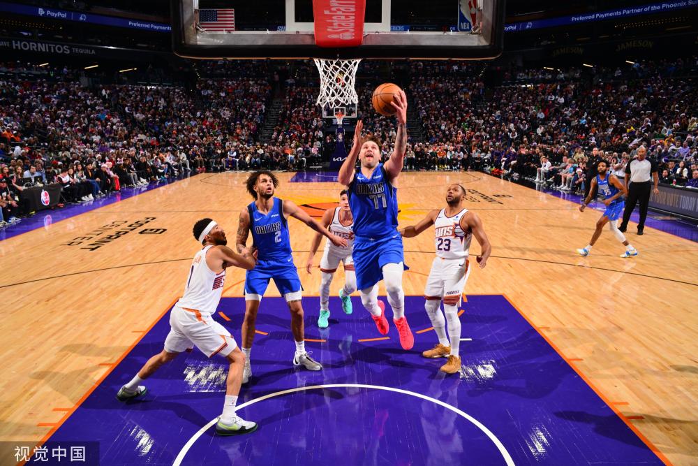 与经纪人在 与经纪人在