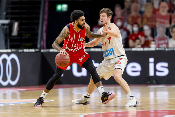 多战术应变 多战术应变