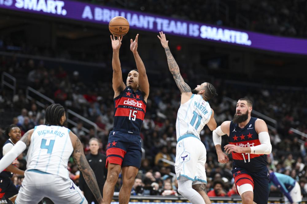 出了强大的 出了强大的